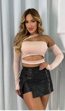 Cropped Faixa Recorte Com Corte Manga Longa